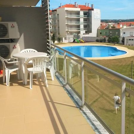 Alojamentos Campo & Mar-T2 Com Piscina São Martinho do Porto Exterior foto